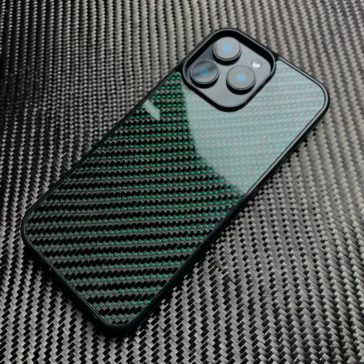 GREEN CARBON FIBER CASE - Covera Cases
